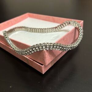 Costume diamond choker. Brand new.